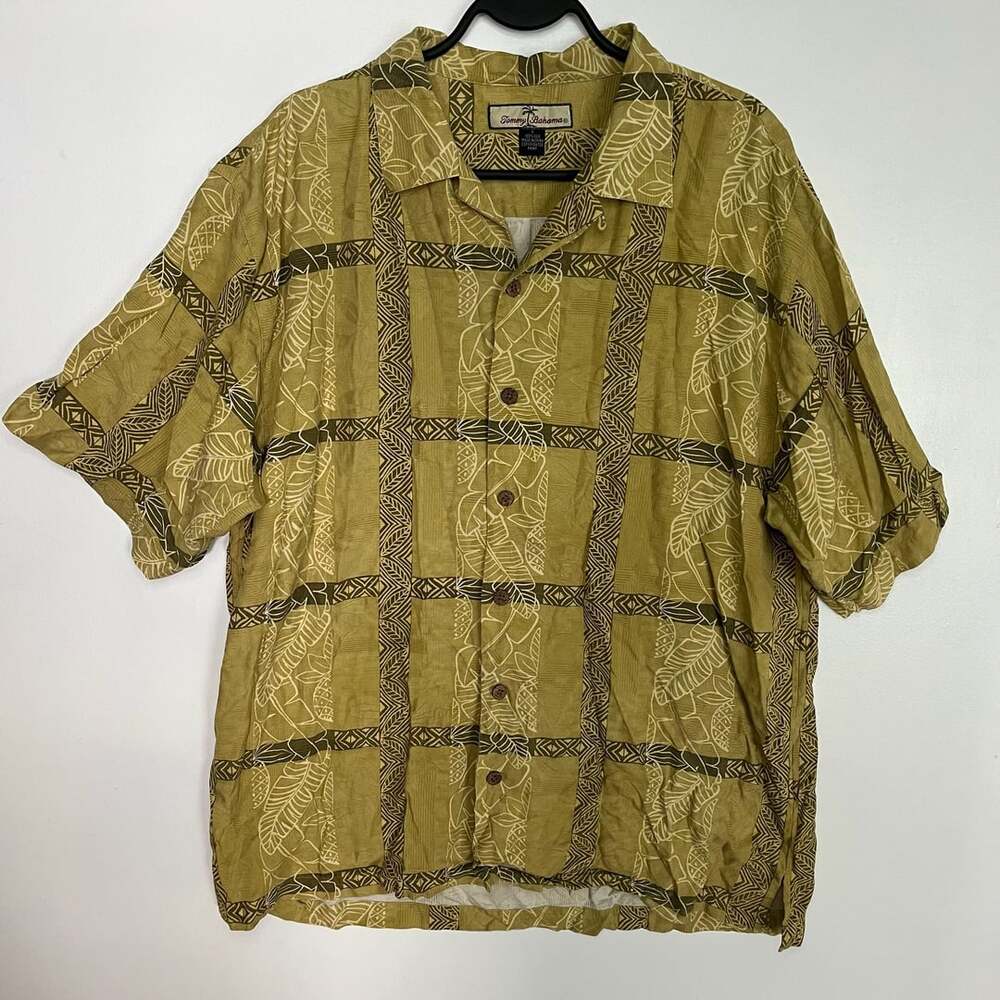 Tommy Bahama 100% Silk Olive Green Tropical Print Button Up Shirt Size Large